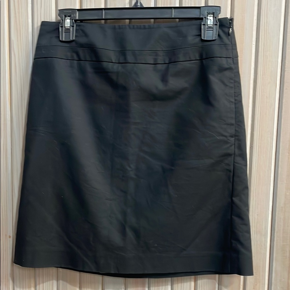 LOFT Black A-Line Knee-Length Skirt for Work